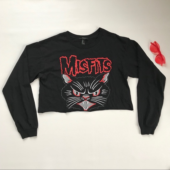 Long Sleeve Crop Tee 